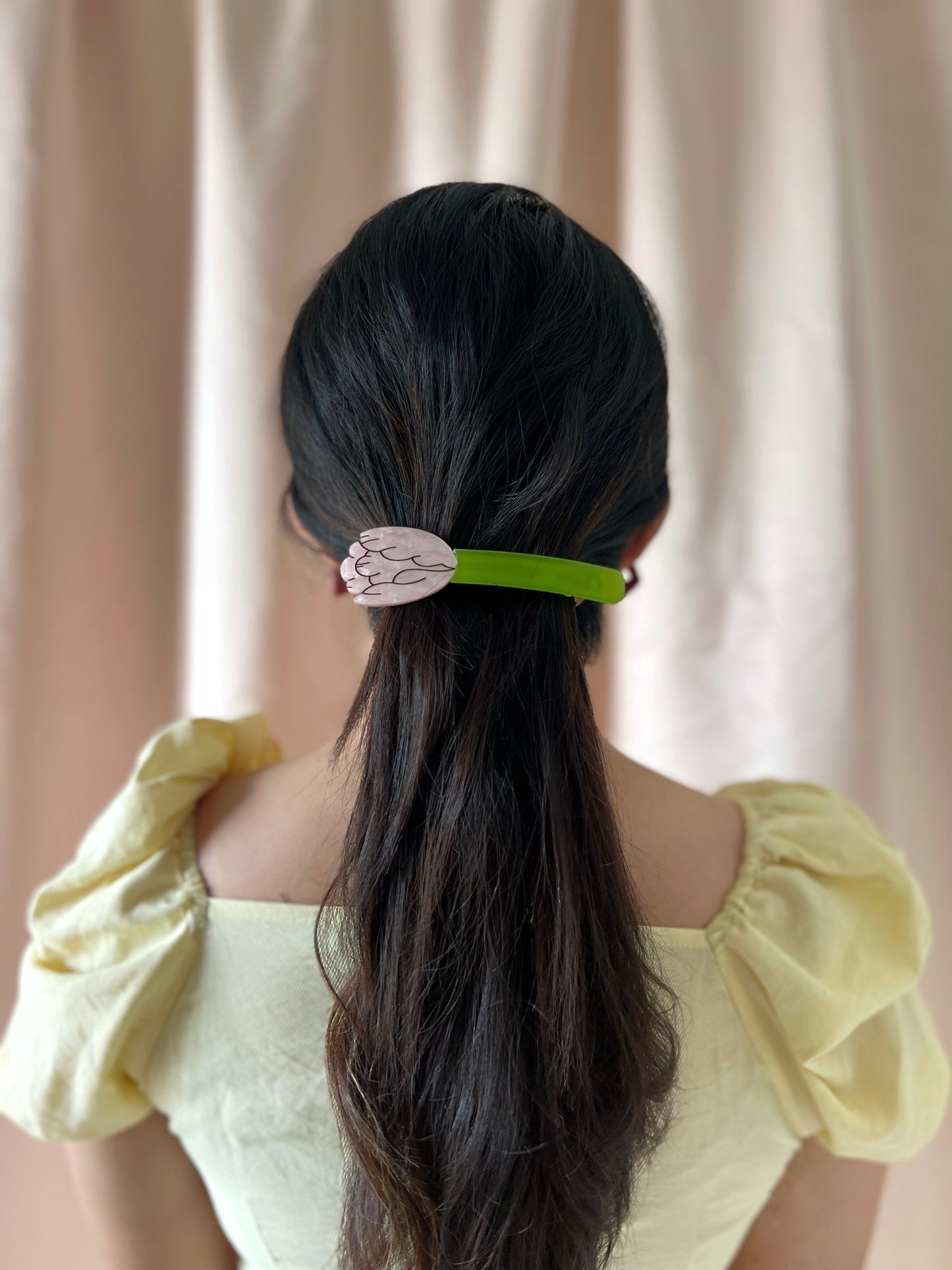 Tulip Hair Clip Size L