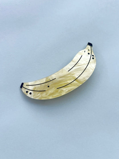 Banana Hair Clip Size M